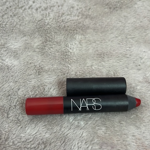 ‼️ NARS Velvet Matte Lip Pencil - Picture 3 of 3